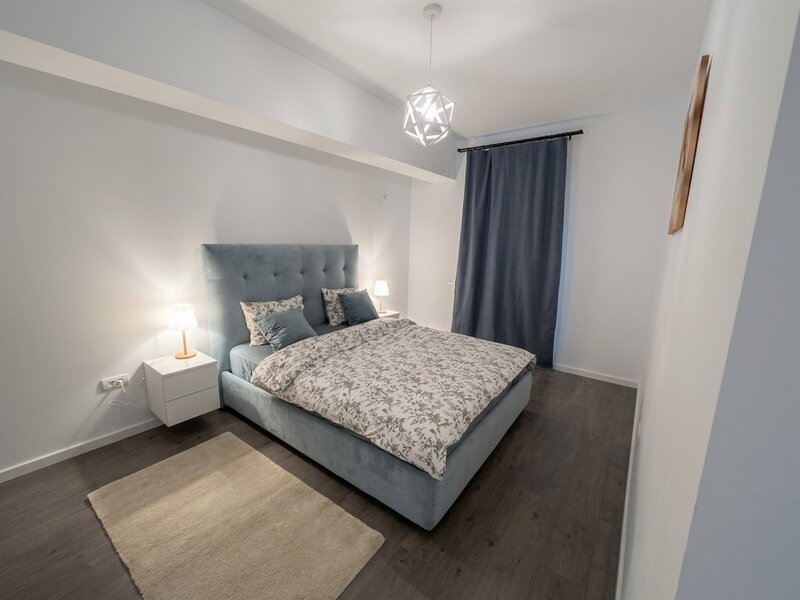 Pipera, apartament 2 camere mobilat lux, cu parcare.